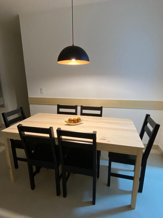 Apartamento Na Praia Do Morro- Guarapari, De Frente, Varanda Ampla, Duas Quadras Da Orla Da Praia מראה חיצוני תמונה
