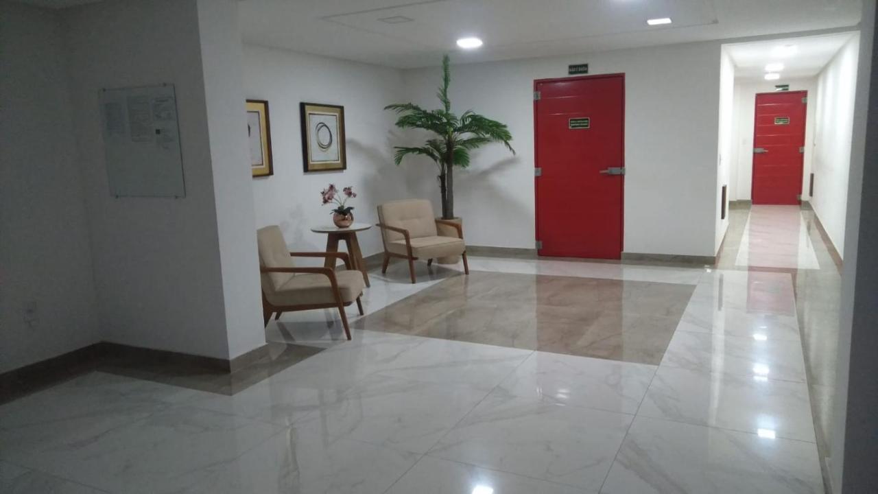 Apartamento Na Praia Do Morro- Guarapari, De Frente, Varanda Ampla, Duas Quadras Da Orla Da Praia מראה חיצוני תמונה
